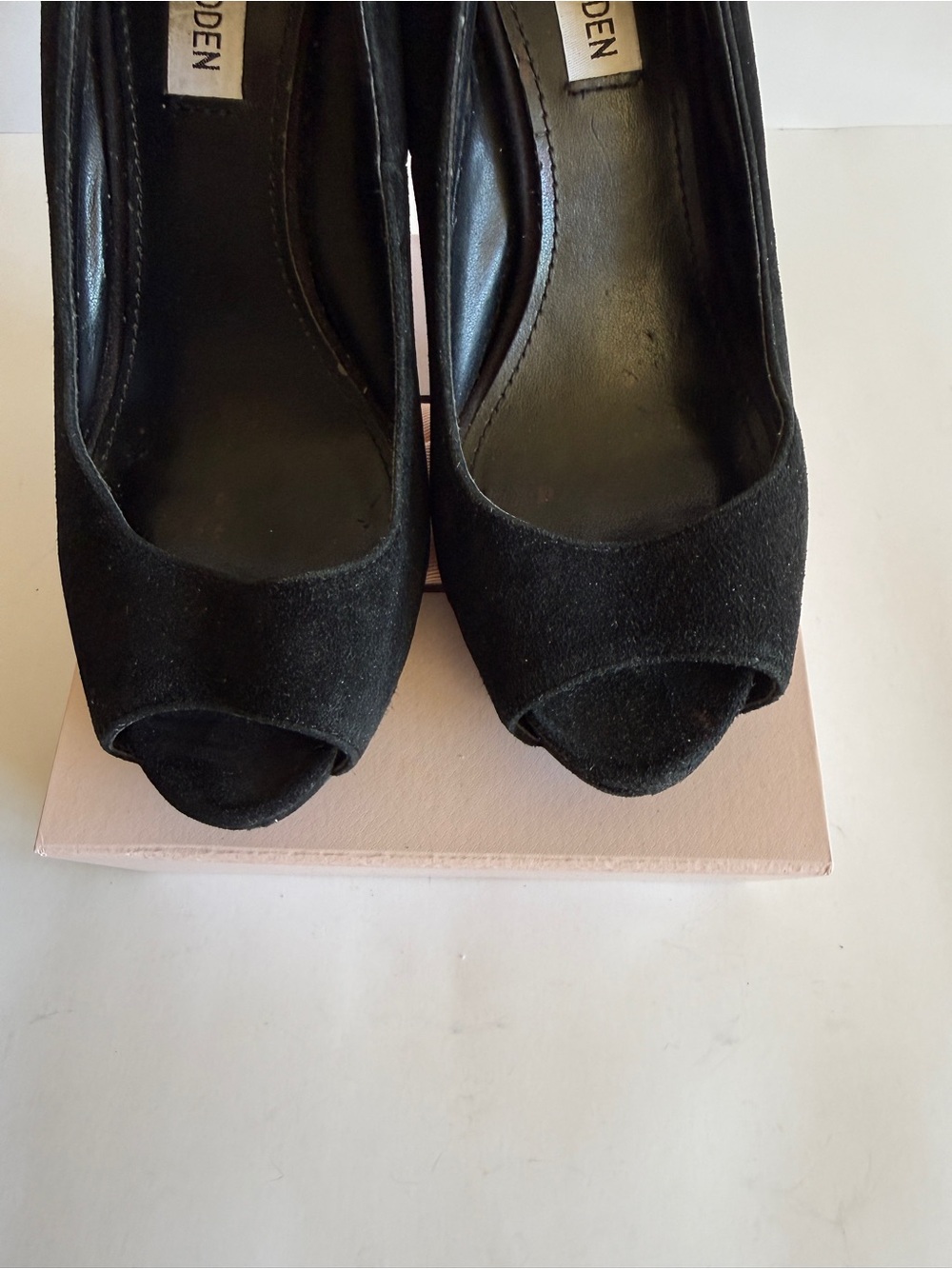 PreLoved Steve Madden Black Suede Y2K Peep Toe Platform Pumps 7.5 Fair Condition - Picture 9 of 17